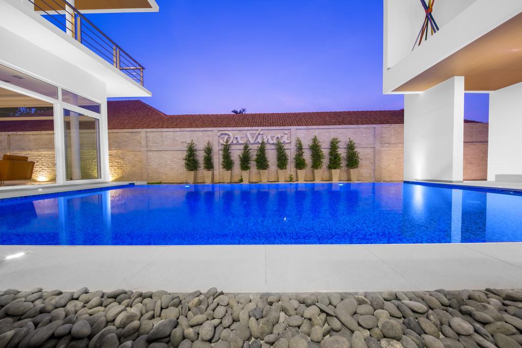Davinci Pool Villa Pattaya Exterior photo
